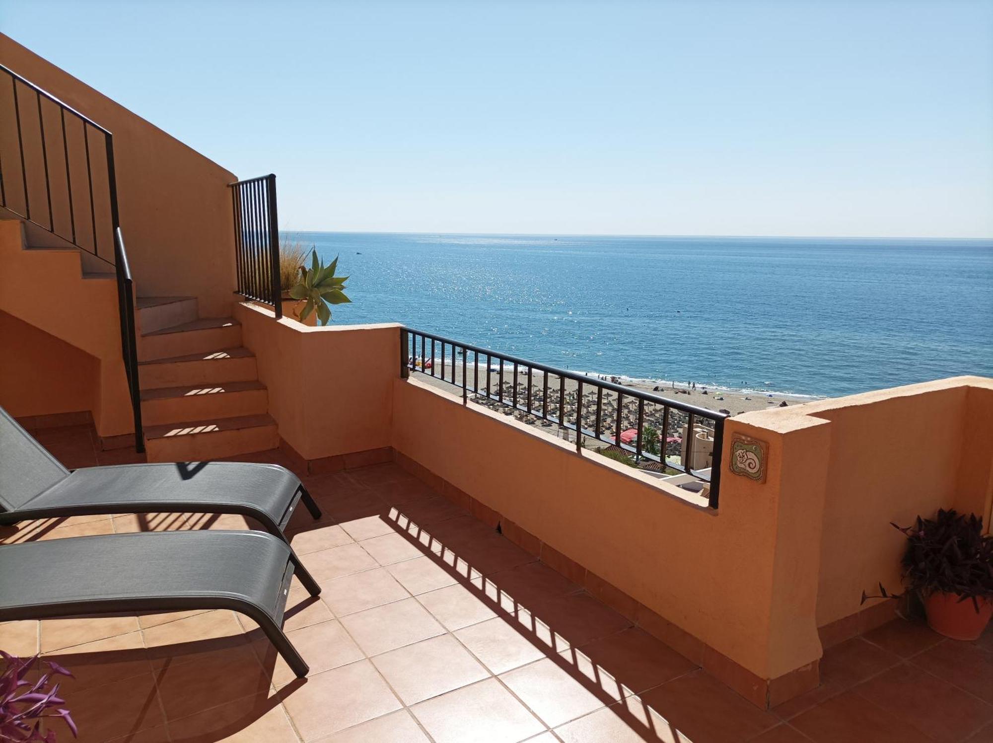 Carvajal Beach Seaview Apartment Benalmadena Ngoại thất bức ảnh
